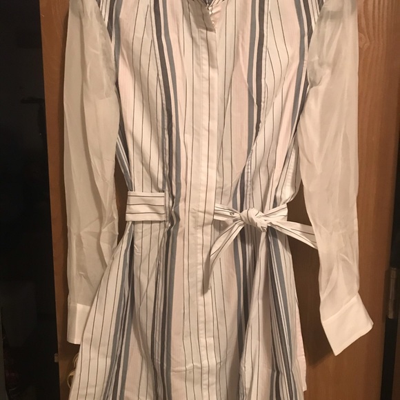 Tunic - Picture 2 of 3